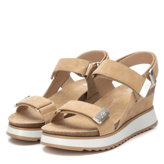 Vegan Leather / Wedge Sandal with Velcro straps in Beige or in Blue