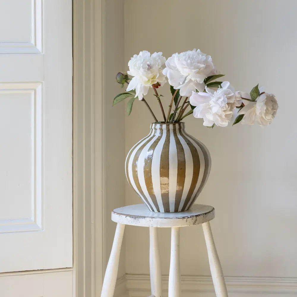 Bulbous Vase Camel Stripe