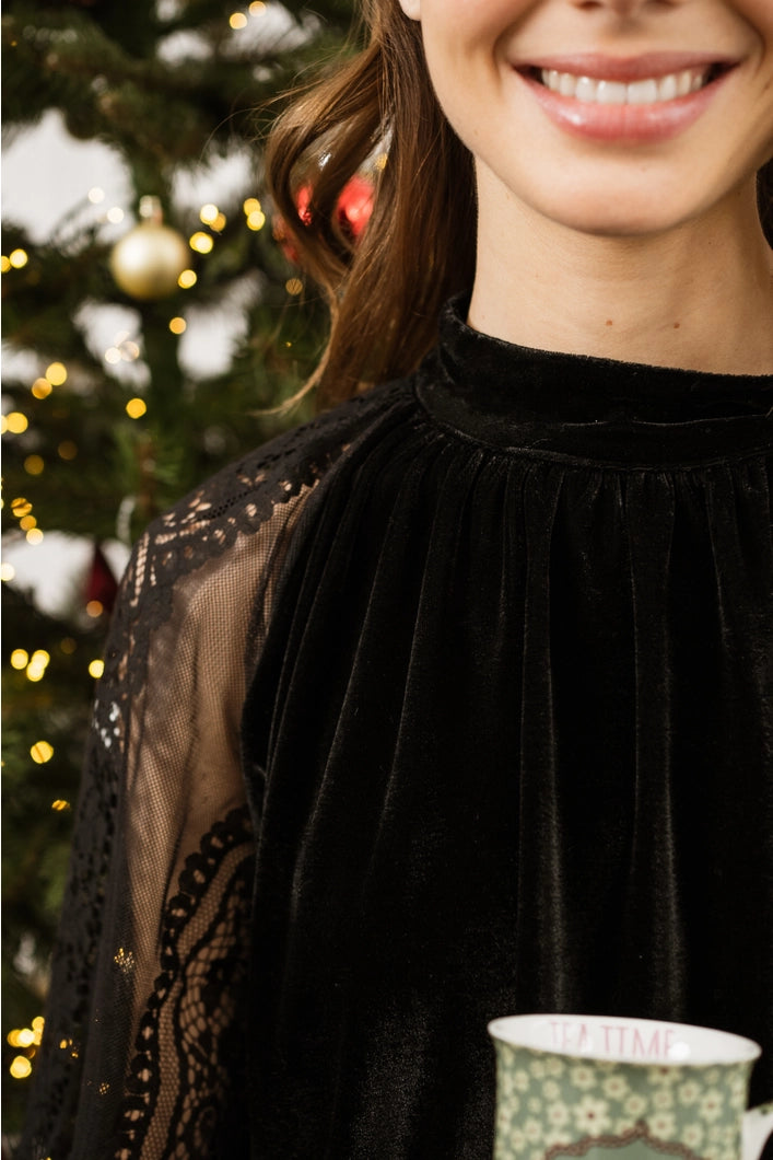 Ophelia Velvet and Lace sleeve Top - Black