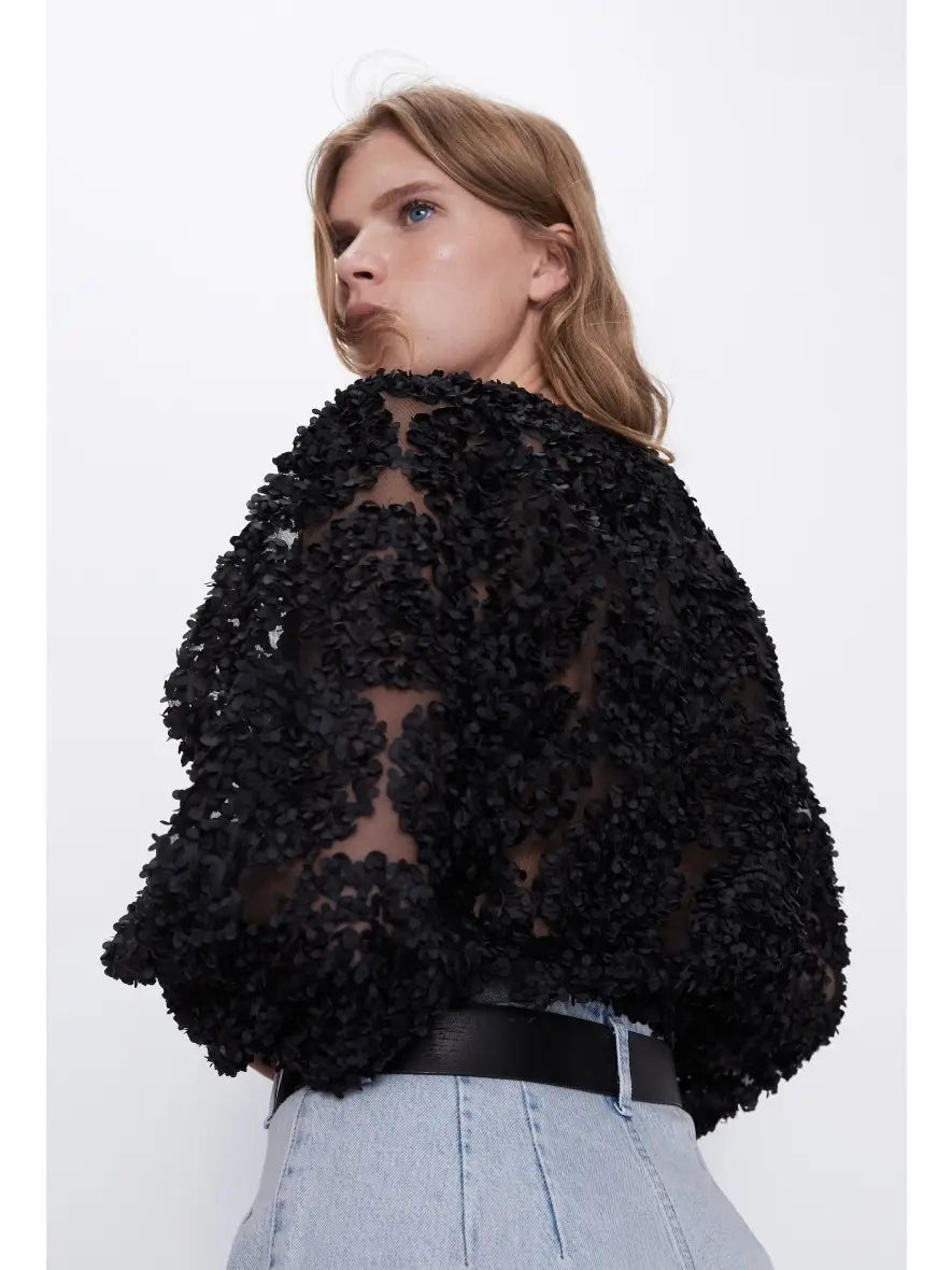 Textured rosette blouse | Black